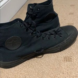 Pre-owned Black on Black Converse Hightop
